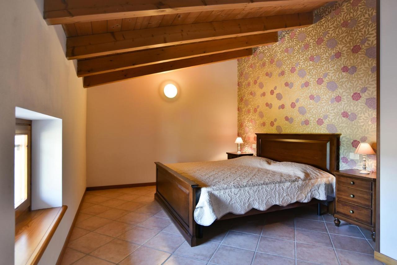 Agriturismo Colombare Teboi ラツィーゼ エクステリア 写真
