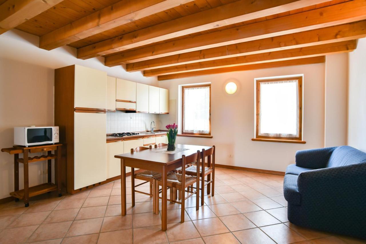 Agriturismo Colombare Teboi ラツィーゼ エクステリア 写真