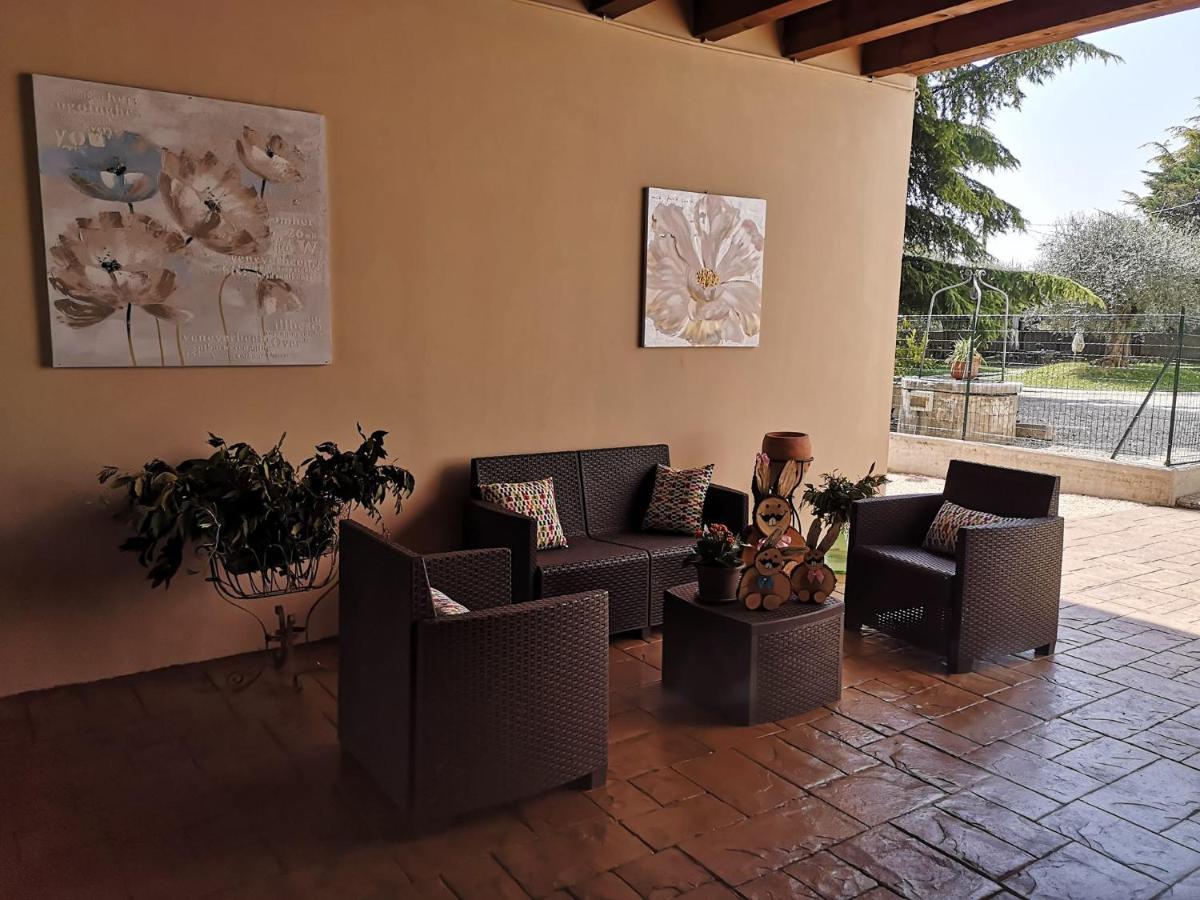 Agriturismo Colombare Teboi ラツィーゼ エクステリア 写真