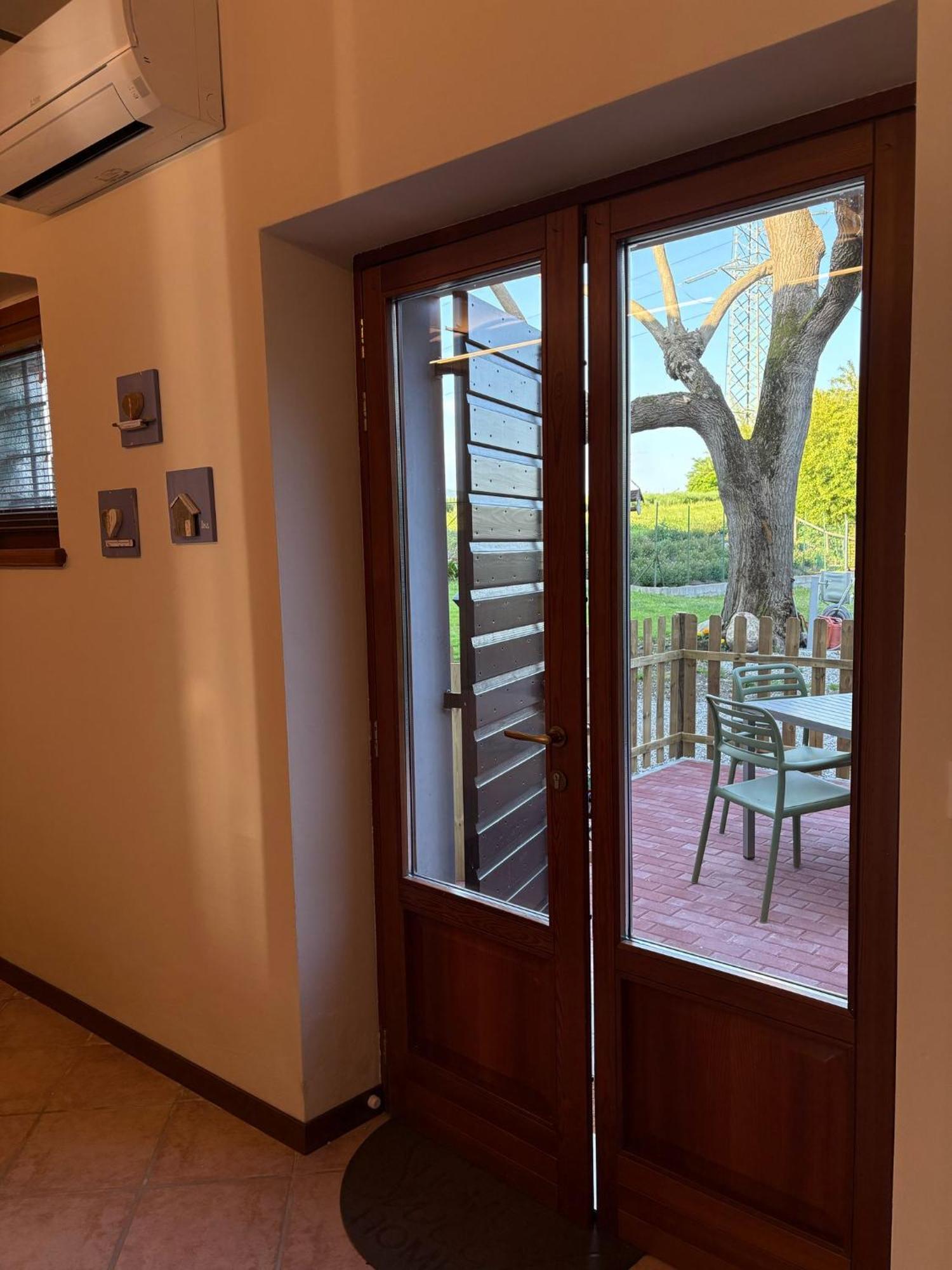 Agriturismo Colombare Teboi ラツィーゼ エクステリア 写真